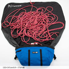 Metolius Rope Duffel built-in compression straps balance the load for comfort.