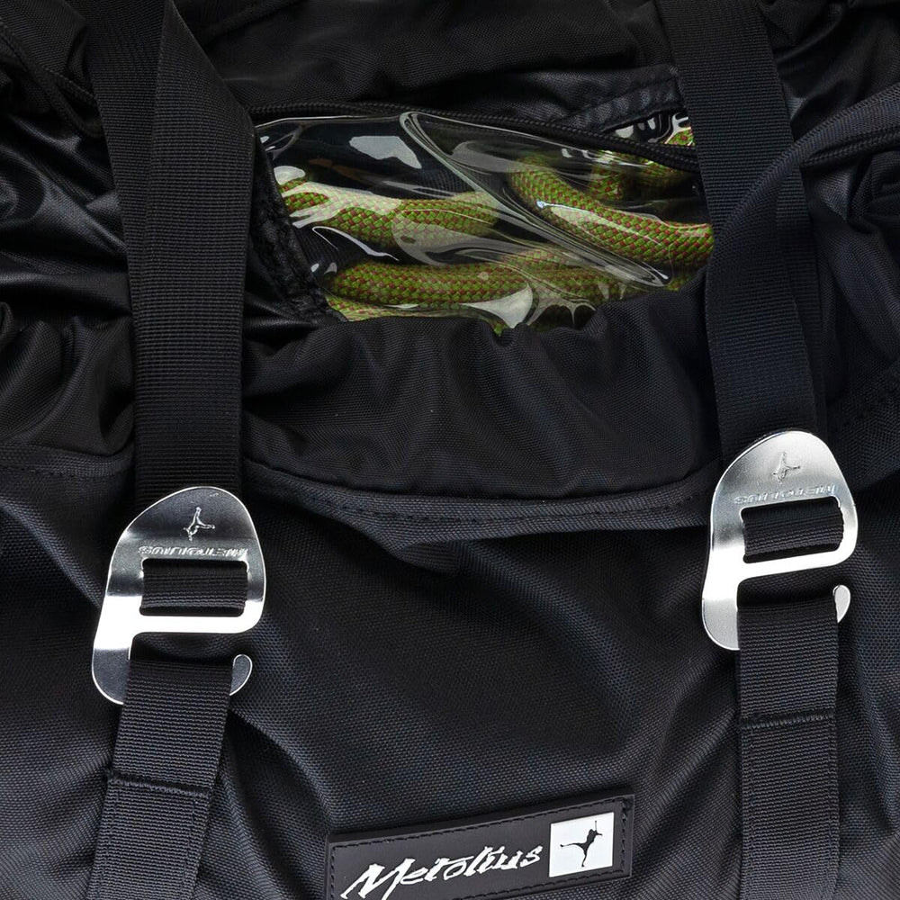 Metolius Ropemaster HC Bag tarp spread for full rope coverage.
