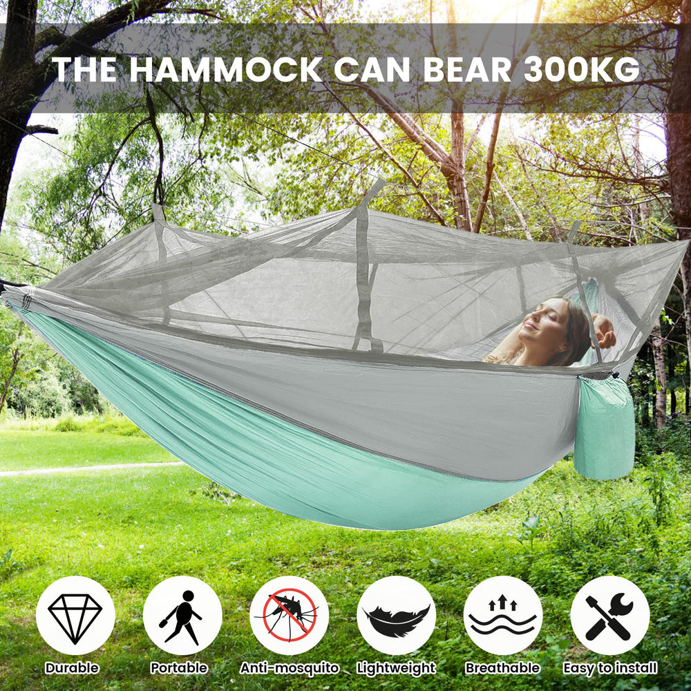 MIFXIN hammock side pocket keeps phone and keys within reach.