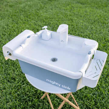 Mighty Sink portable sink setup demonstrates on-the-go washing convenience.
