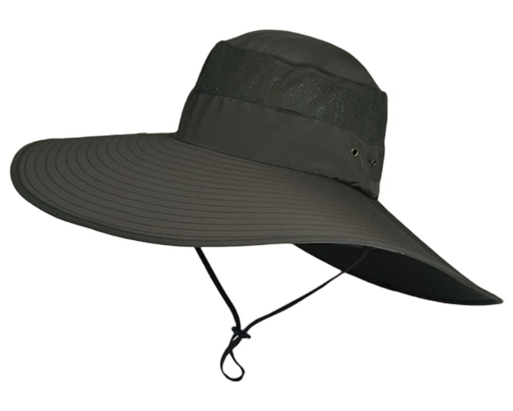MINAKOLIFE super wide brim bucket hat with clip for hands-free storage on outdoor adventures.