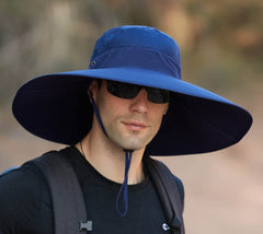 MINAKOLIFE waterproof breathable material keeps you dry.