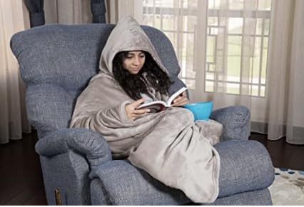 Mintra blanket hoodie ideal for movie nights and lazy weekends.