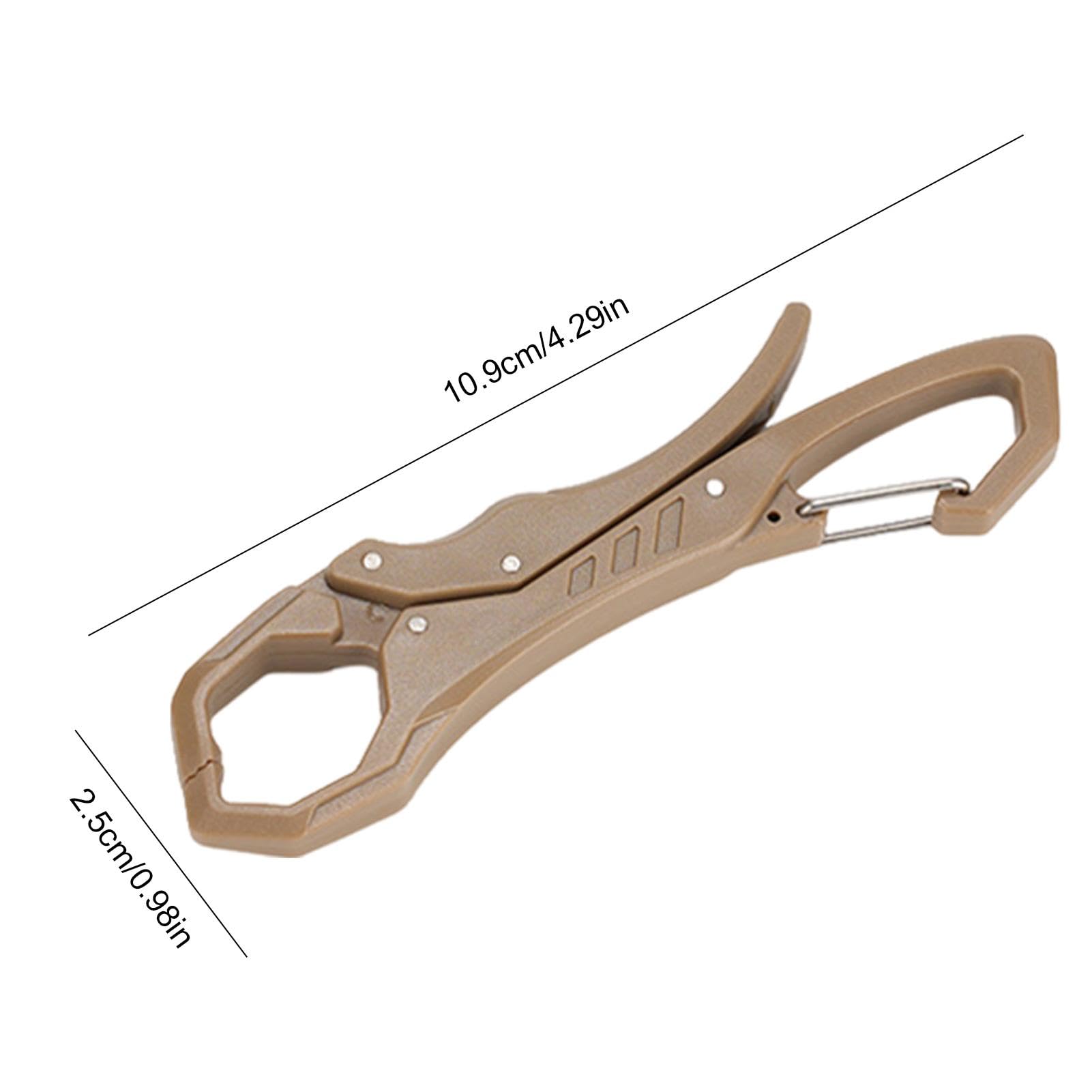 Mitten Clip large 0.94 inch opening handles small fish with ease.