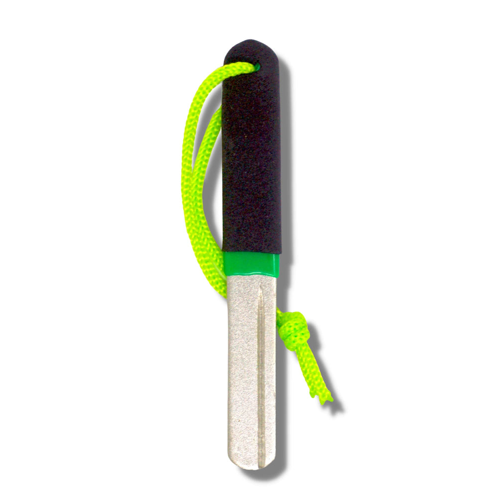 Miyake sharpener with double grooves for versatile hook sharpening