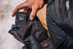 Mobile Warming Fieldsheer Squall glove reinforced palm improves grip in cold.