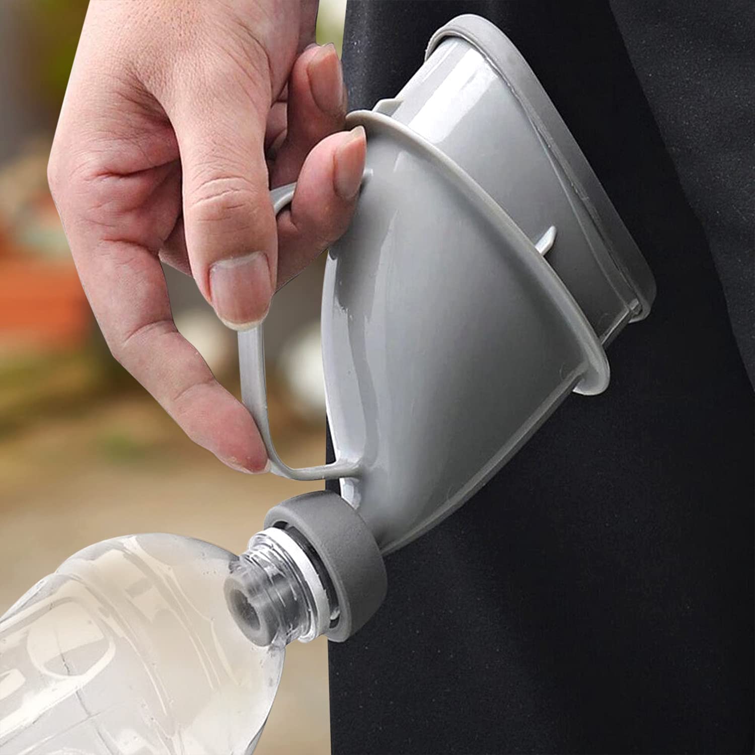 Moclever camping-hiking-outdoor-urinal gear enables discreet relief.