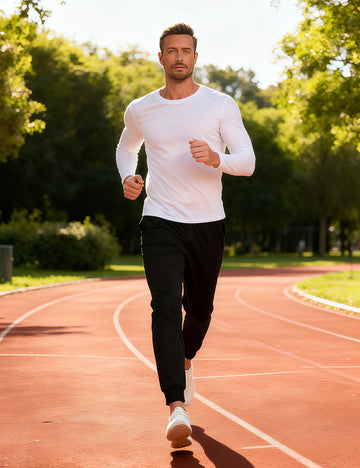 MoFiz pants feature 3 zip pockets to securely carry essentials.