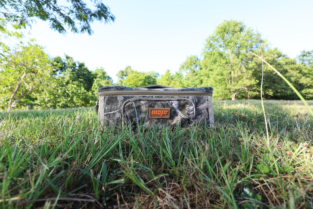 MOJO Outdoors Triple Threat 2 Bag has a sturdy handle for easy carrying on long hunts.