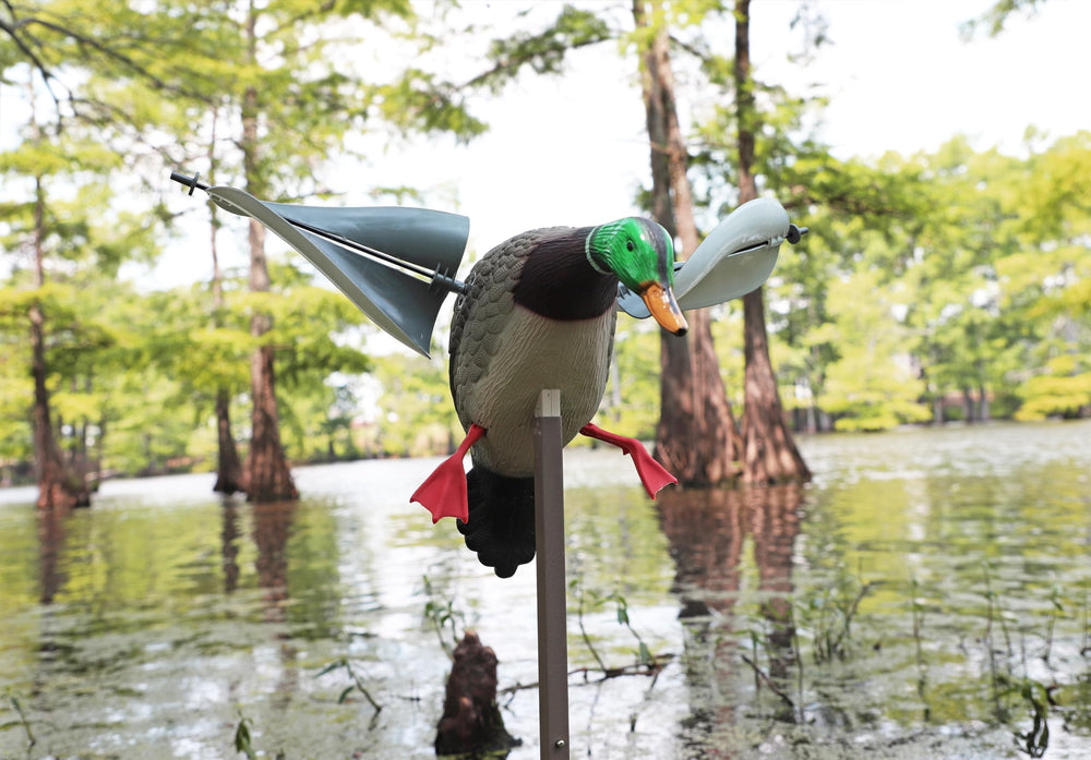 MOJO Outdoors Wind Duck spinning wings move naturally with wind for lifelike motion.