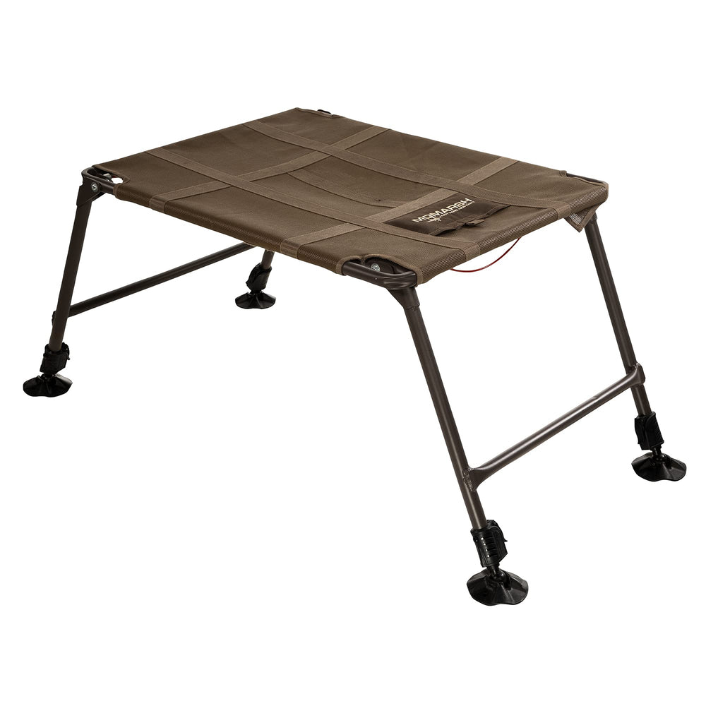 Momarsh Final Stand dog platform mesh surface for dry, comfortable training in wet marshes.
