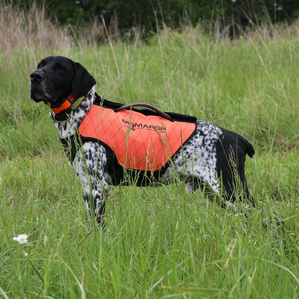 Momarsh Versa Vest hook-and-loop attachment detail improves secure fit