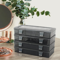Compact and portable MoNiBloom box ready for travel and field storage.