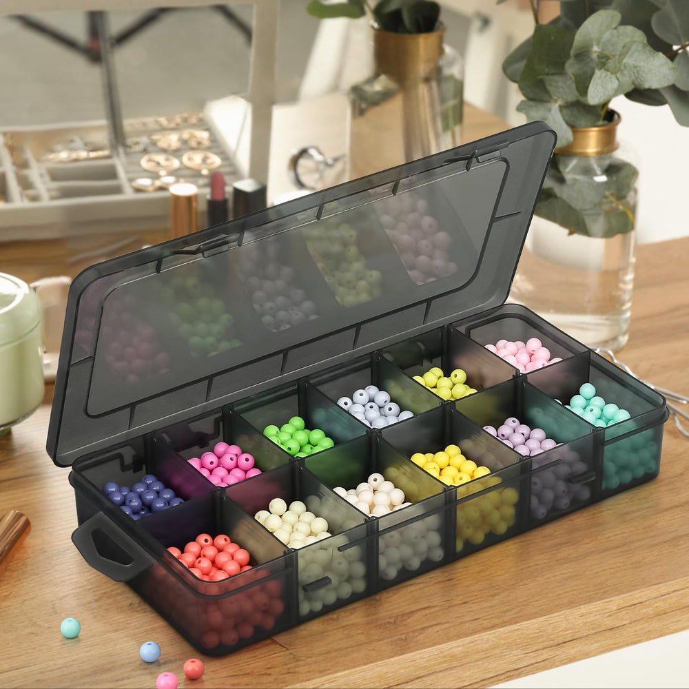 MoNiBloom sturdy lid, hinges, and clasps keep contents secure during transport.