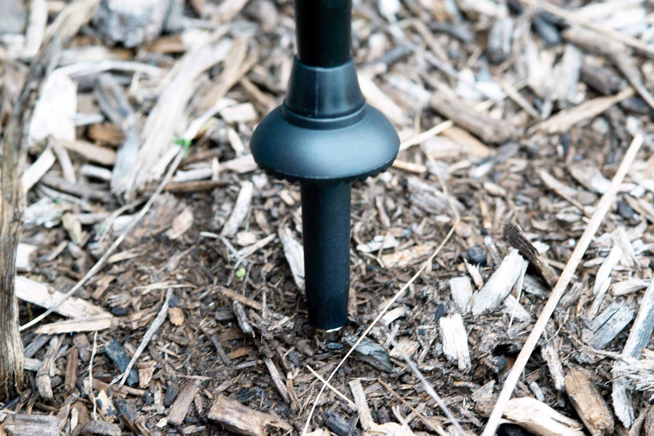 Mons Peak IX universal carbide tip for 12 mm poles enhances grip on rugged terrain.