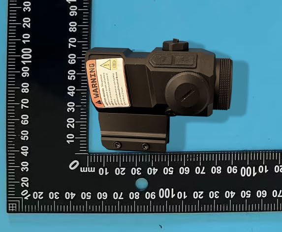 Monstrum Cyborg 4X Prism Scope etched reticle detail providing crisp visibility