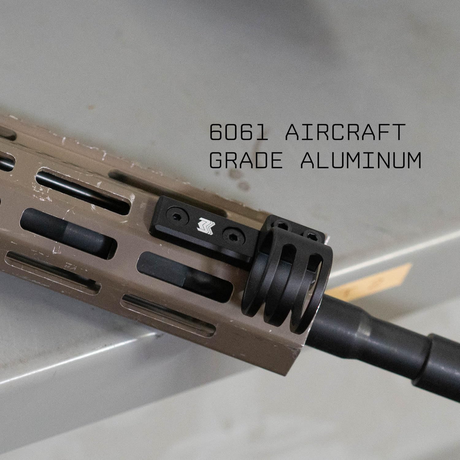 Monstrum ring mount compatible with M-LOK rails for secure attachment