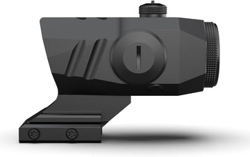 Monstrum Marksman G3 3X prism scope field use enables rapid lock.