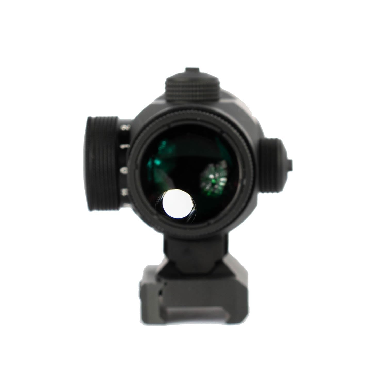 Monstrum Ruckus Circle Dot reticle option supports fast engagements.