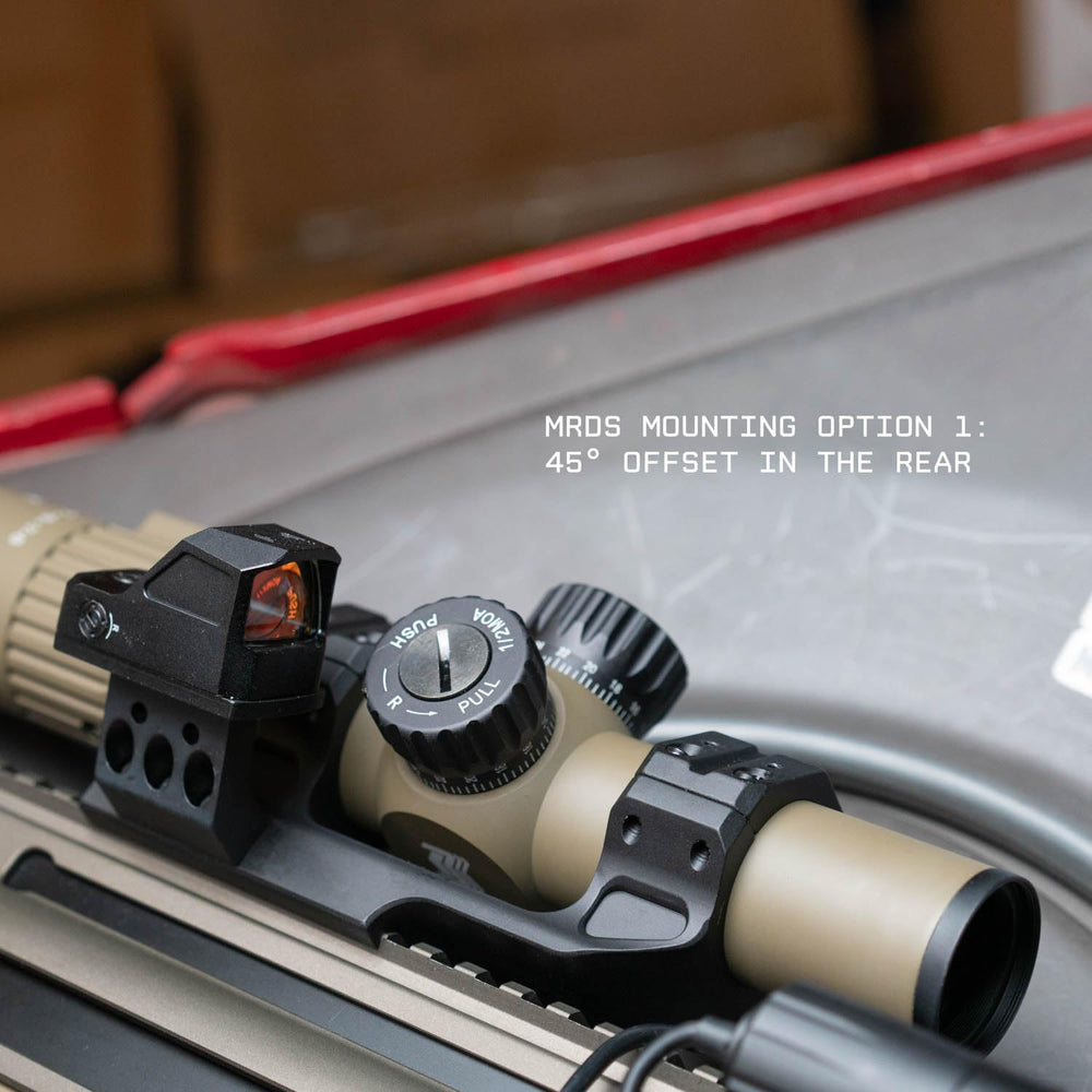 Monstrum Sidewinder 45° cant base enables rapid secondary dot access.