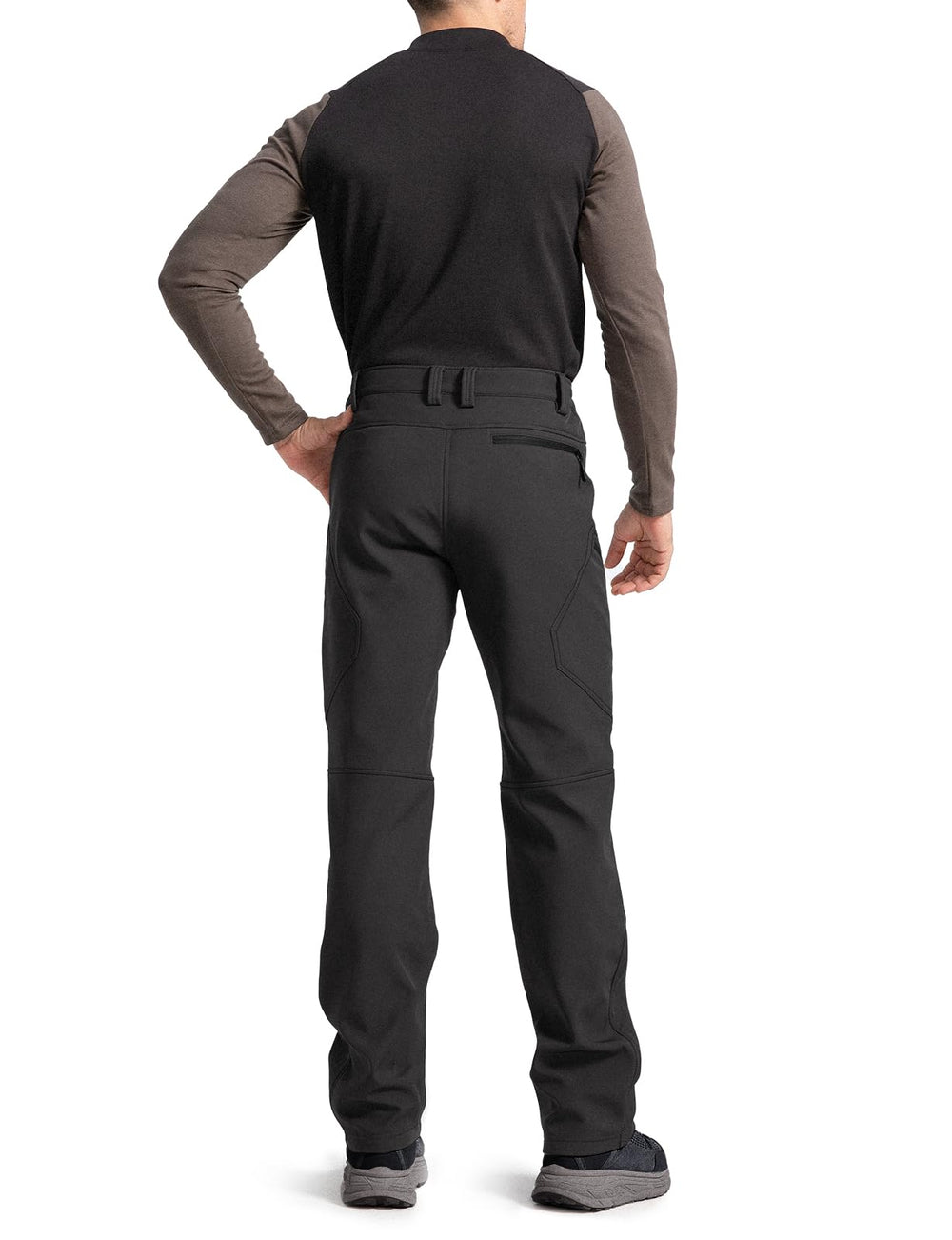 Moosehill men's fleece-lined cargo pants rear pocket view highlights quick-access essentials