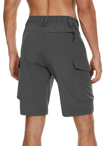 Moosehill shorts front pocket depth up to 21 cm for easy access.