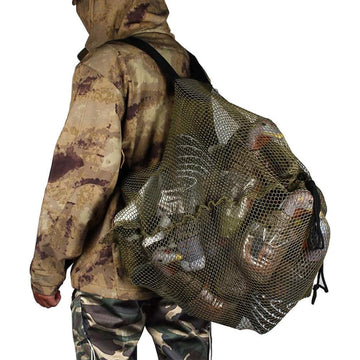 MOPHOEXII Decoy Bag in field setup for organized hunting gear.