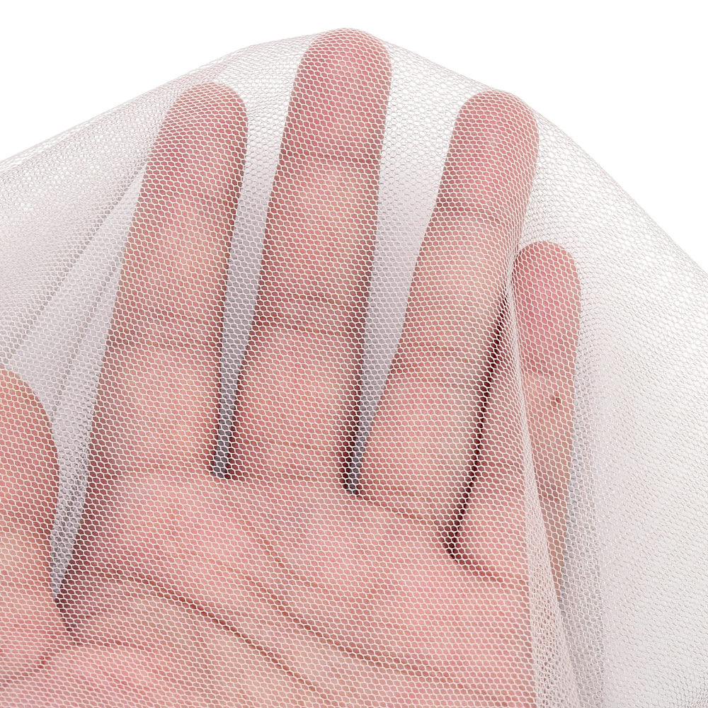 360-degree wide brim provides UV and sun protection
