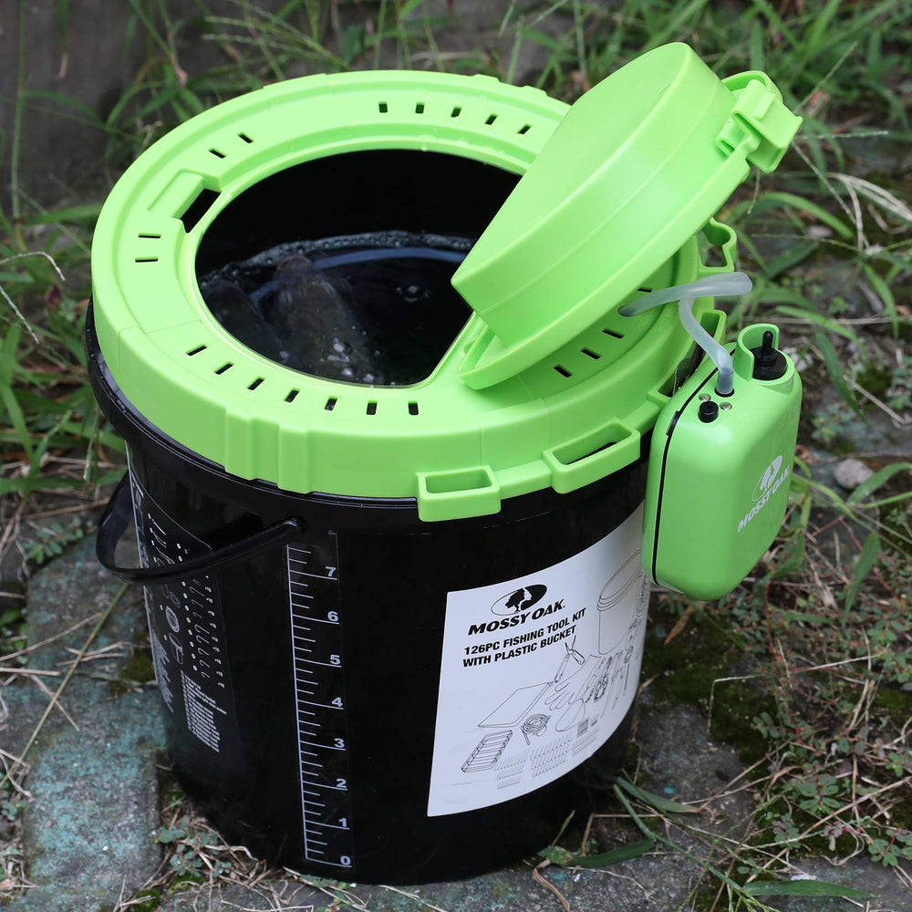 Mossy Oak 126PC kit speed aerator actively aerating water for bait