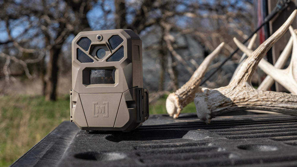 Moultrie Edge 2 Pro built-in memory stores media on device
