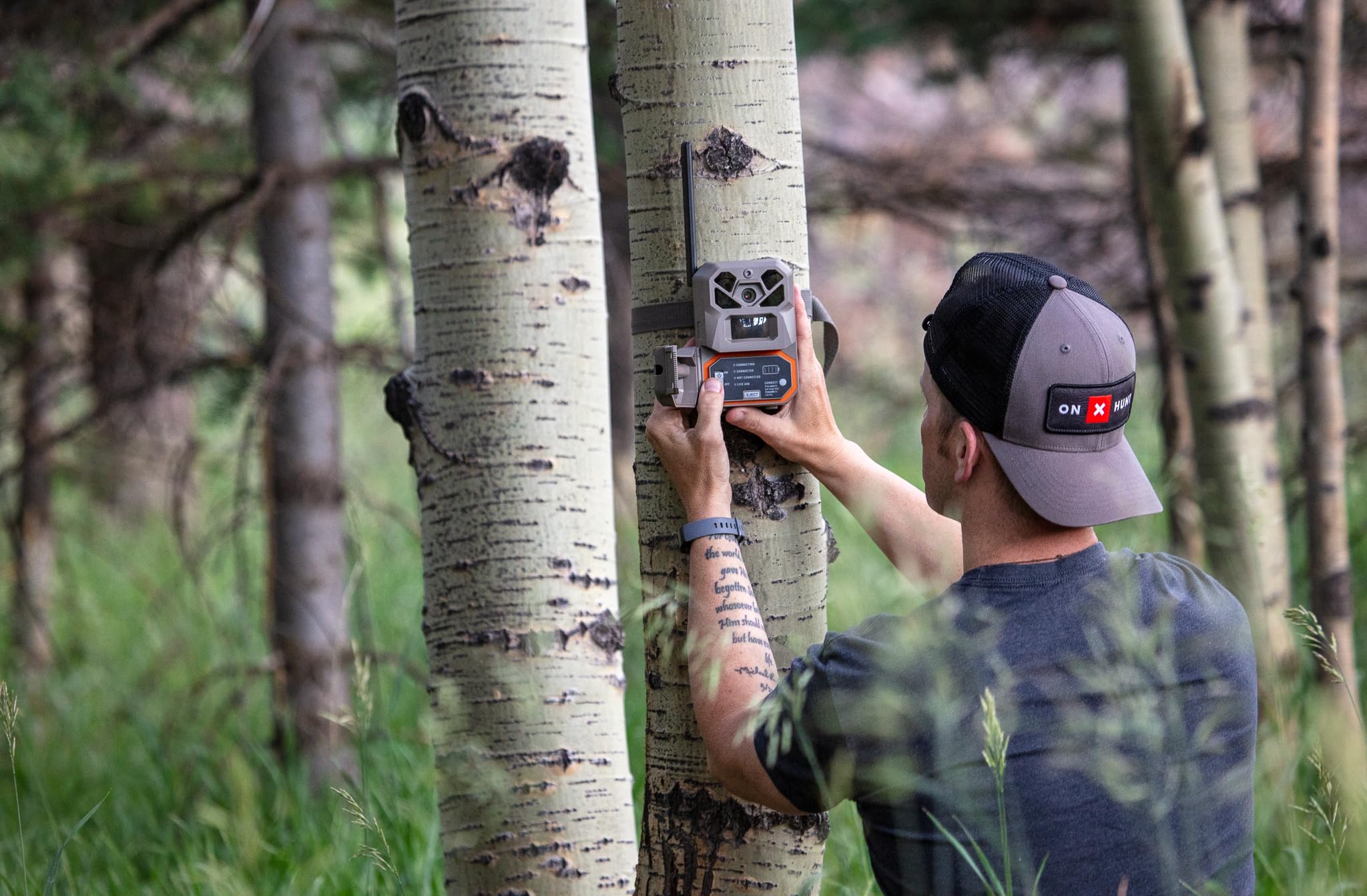 Moultrie Edge 2 Pro easy-aim mount for quick, accurate setup