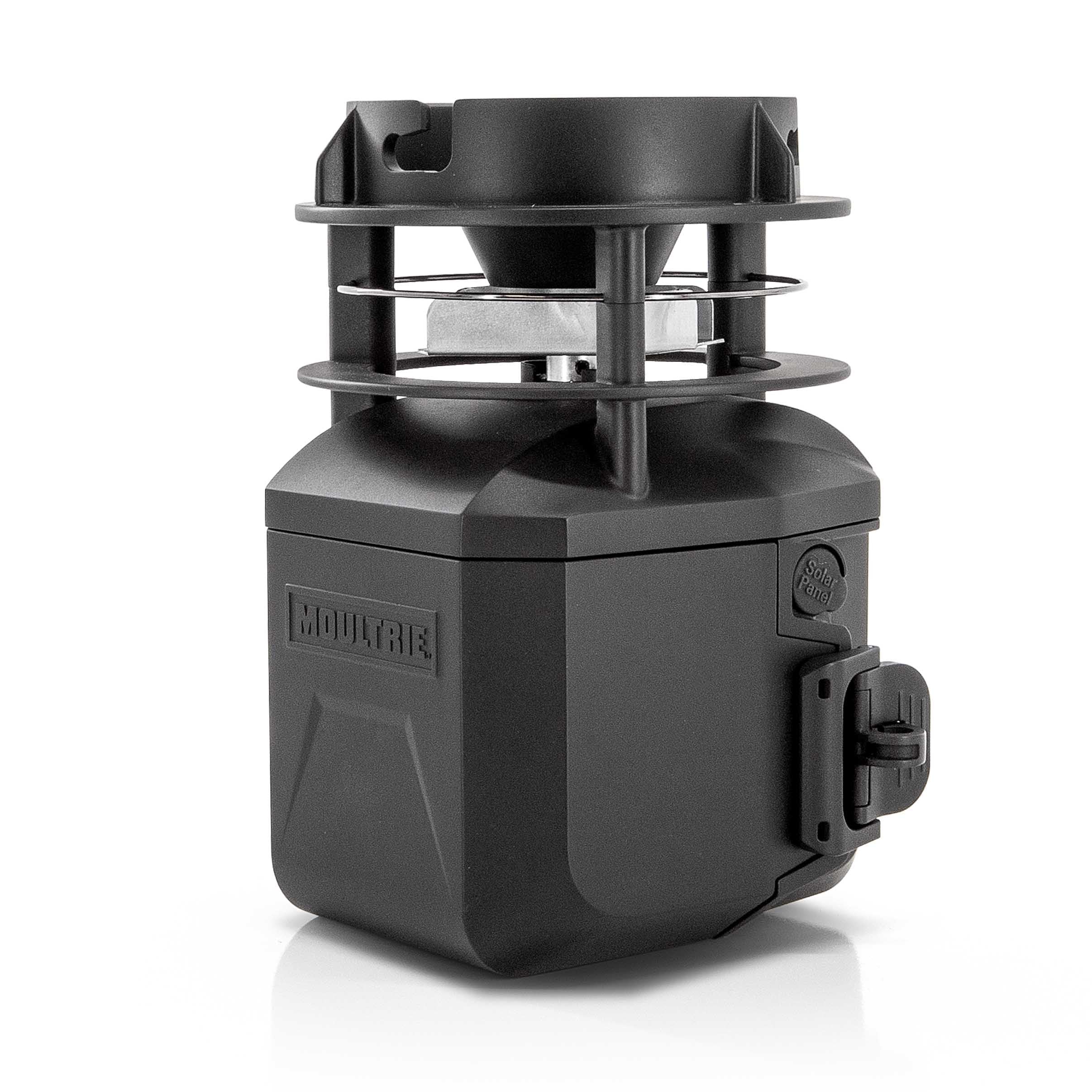 Moultrie Pro Hunter III feeder quicklock adapter enables easy secure swaps