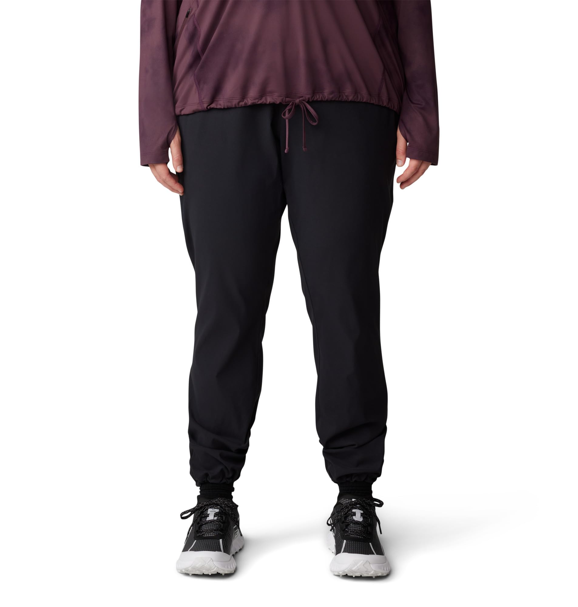 Mountain Hardwear Dynama Pant black pocket close-up, secure zip pocket for valuables.