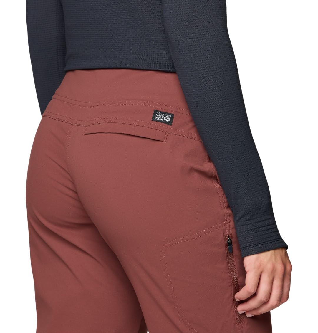 Mountain Hardwear Dynama Pant fabric relieves odor while staying breathable on hikes.
