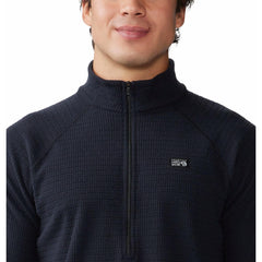 Mountain Hardwear Summit Grid drop-tail hem adds coverage during movement.