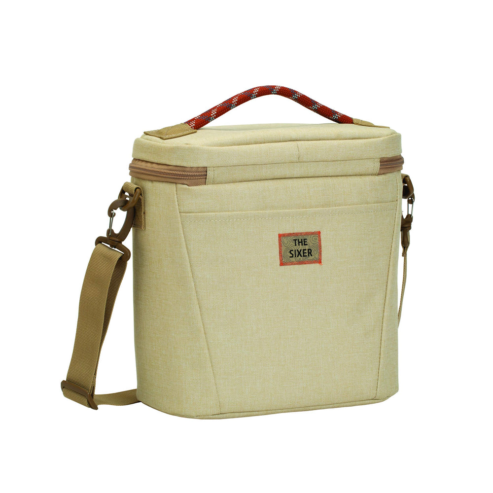Mountainsmith Sixer 12L interior, reflective liner helps keep drinks cool on trips.