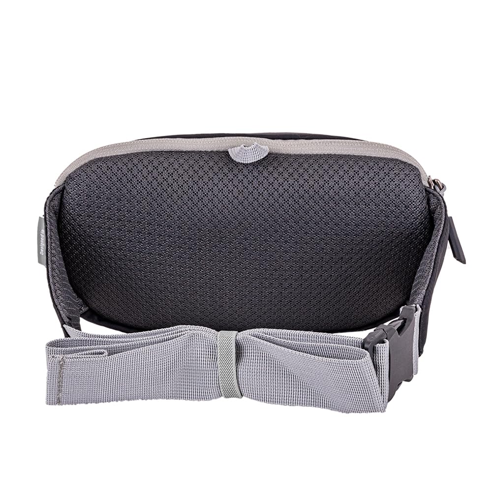 Mountainsmith Vibe back panel with air mesh for comfortable all-day wear on runs.