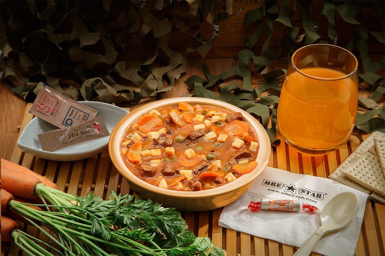 MRE Star varied meals and snacks box, convenient emergency nourishment.