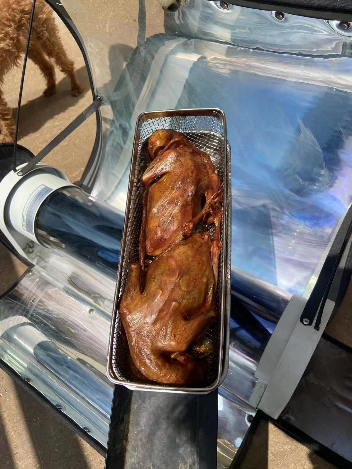MrMapMax Solar Oven easy-setup enables quick outdoor meals