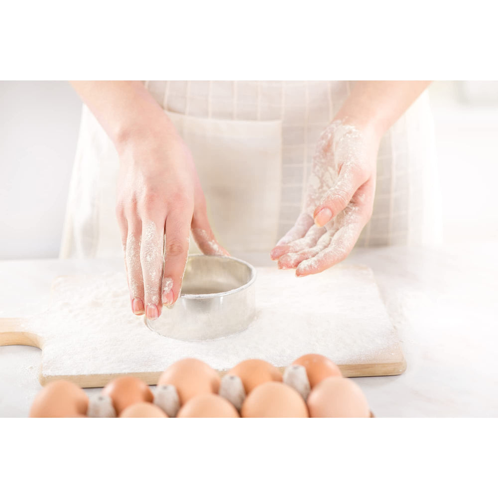 Mrs. Anderson’s Baking fondant cutters suited for fondant and pastry crafts.