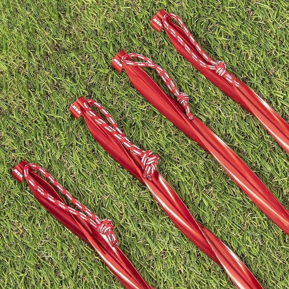 MSR 7000-series aluminum stake offers lightweight strength.
