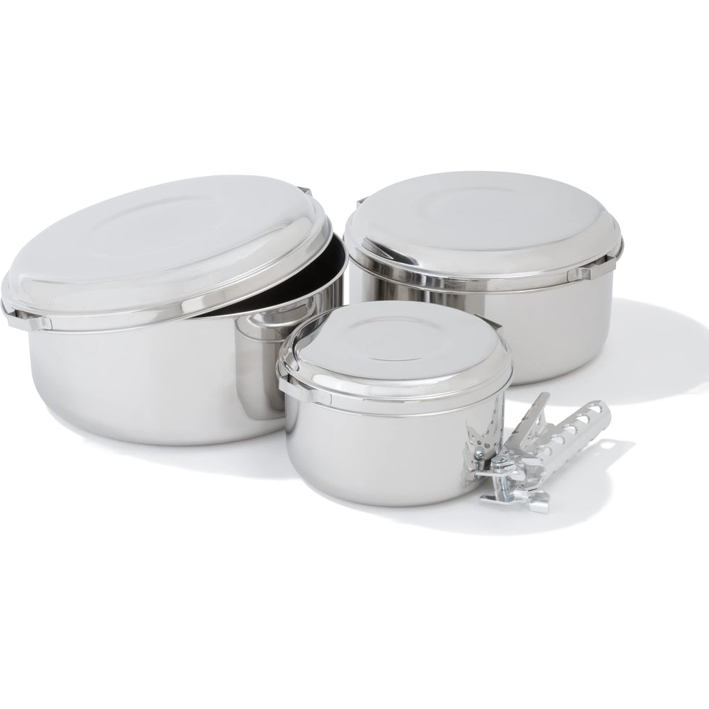 MSR Alpine 4 2L pot—great for family camping and efficient packing.