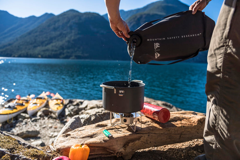 MSR Dragonfly includes pump, windscreen, heat reflector, and PFAS-free DWR stuff sack