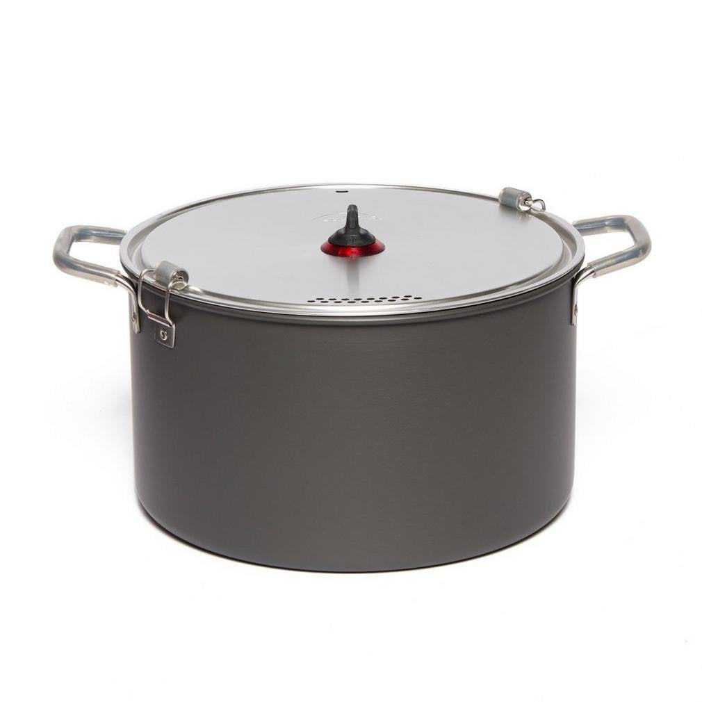 MSR Flex 4 big pot with strainer lid for group meals on camping trips.