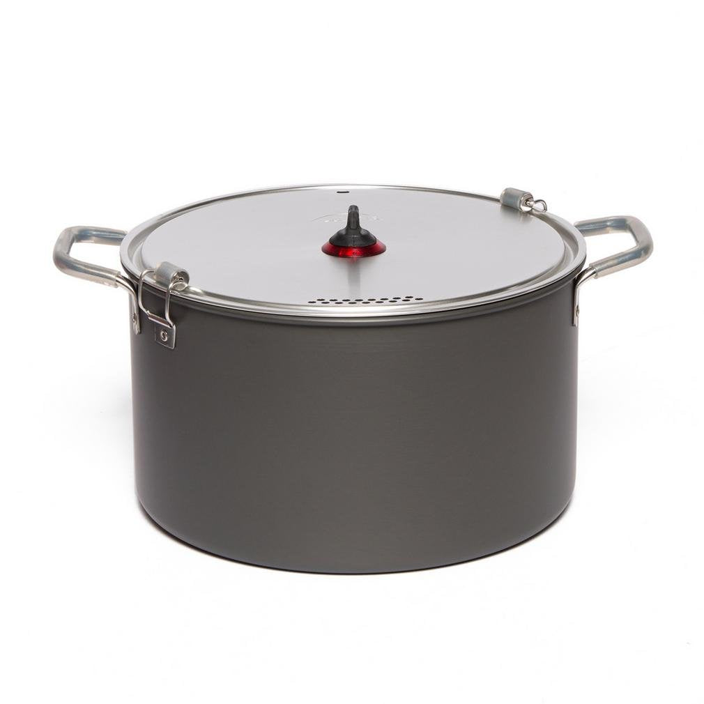 MSR Flex 4 nonstick pot ideal for easy sautéing and quick cleanup during adventures.