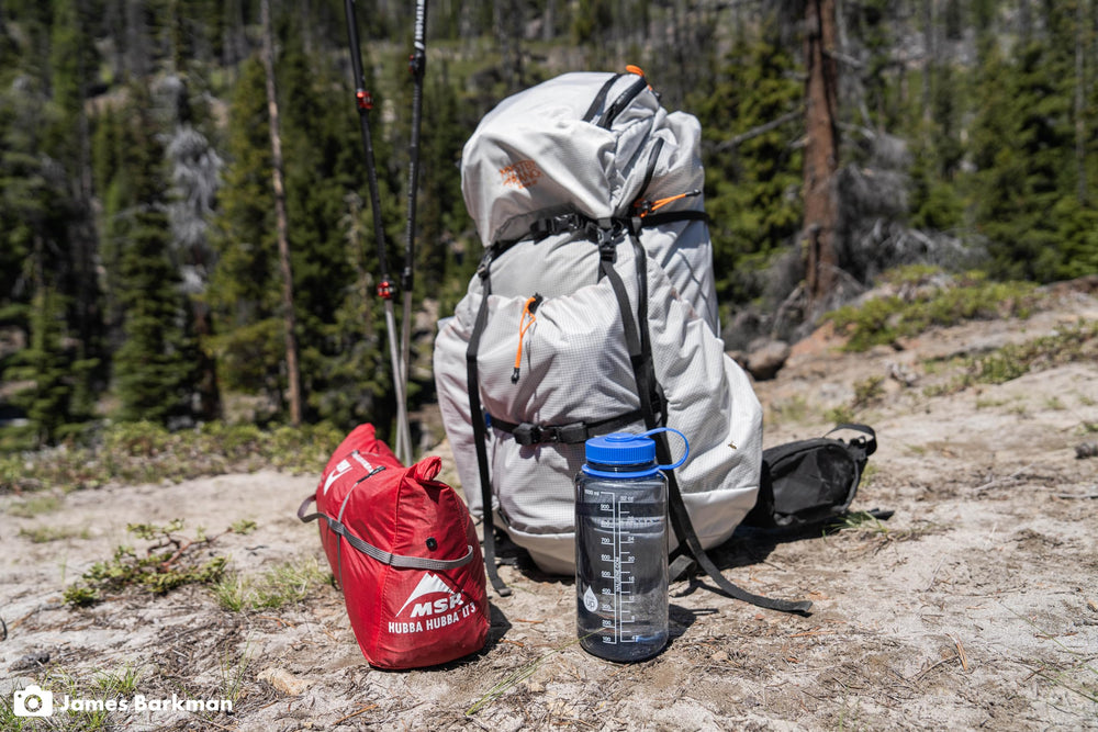 MSR Hubba Hubba LT clothesline for quick drying of damp gear