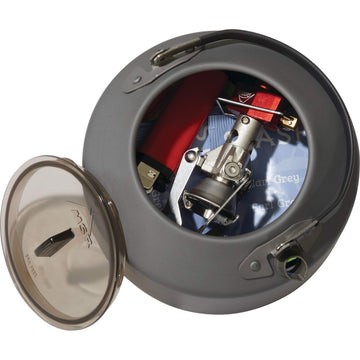 MSR Pika teapot ultralight hard-anodized aluminum for durable adventures.