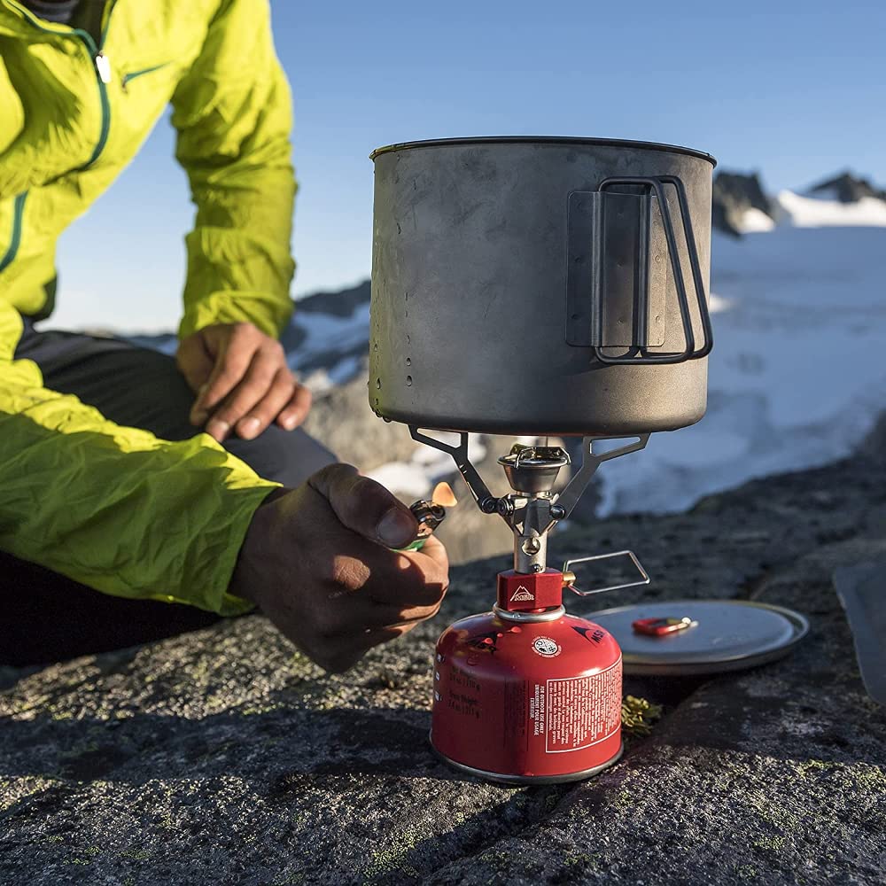MSR PocketRocket Deluxe Piezo Igniter stove ready to ignite