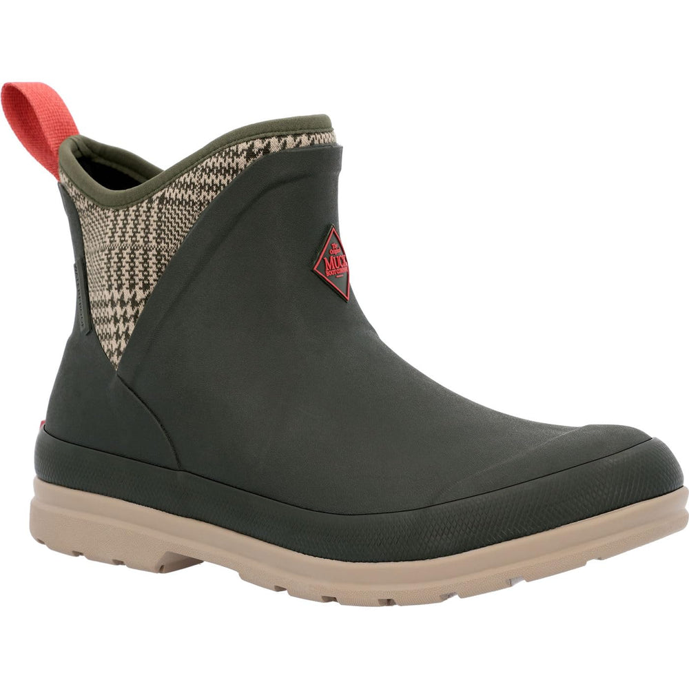 MUCK Originals Forest Moss boot, 9 – memory foam insert cushions every step.