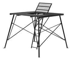 Muddy 65x65 ground blind platform exterior view